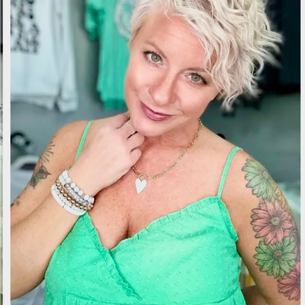 🏝️ Sadie & Sage Island Green Dress